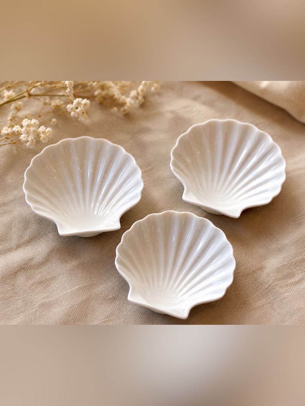 CERAMIC Clam Shell Bowl Set of 3 Fancy Ocean Inspired Beach Dinner Party Seafood - Picture 1 of 12